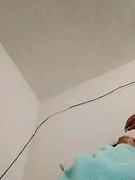 Snapshot of chloewildd_ chatting on January 2025 11:33:01 AM chloewildd online show from January 2025 11:33:01 AM