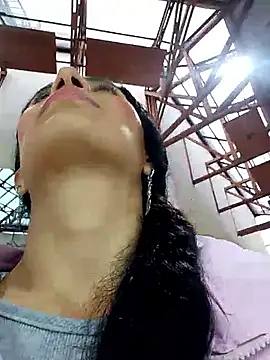 Snapshot of chloewildd_ chatting on March 2025 10:39:02 PM chloewildd online show from March 2025 10:39:02 PM