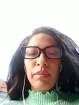 Snapshot of chloewildd_ chatting on September 2025 09:48:02 PM chloewildd online show from September 2025 09:48:02 PM