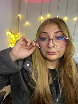 julieta baron online show from March 2025 02:05:02 AM