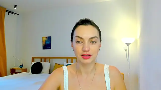 LovelyeeMia online show from December 2024 10:34:02 AM