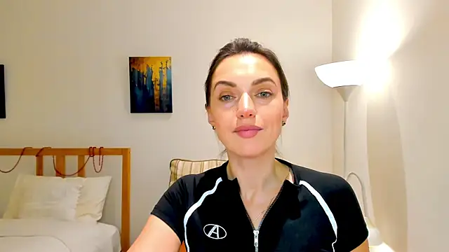 LovelyeeMia online show from January 2025 02:41:01 PM