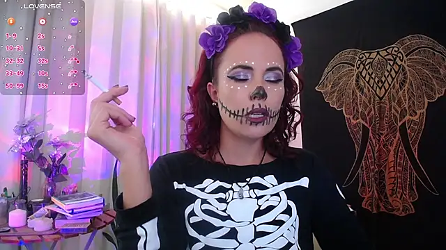 Snapshot of AmaRiv chatting on October 2025 06:09:01 PM AmaRiv online show from October 2025 06:09:01 PM