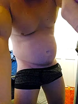 Snapshot of massivemax chatting on November 2025 10:28:02 AM massivemax online show from November 2025 10:28:02 AM