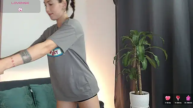 Snapshot of Susana_Rios11 chatting on November 2025 07:14:01 PM Susana Rios11 online show from November 2025 07:14:01 PM