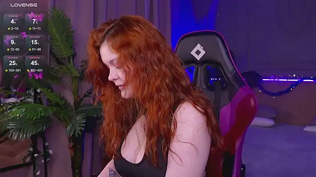 EnnySunrise online show from December 2024 04:42:01 PM