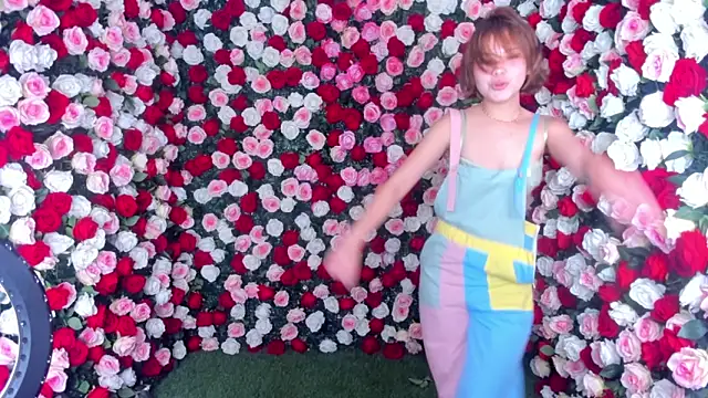 Hellen coy online show from January 2025 04:25:02 PM