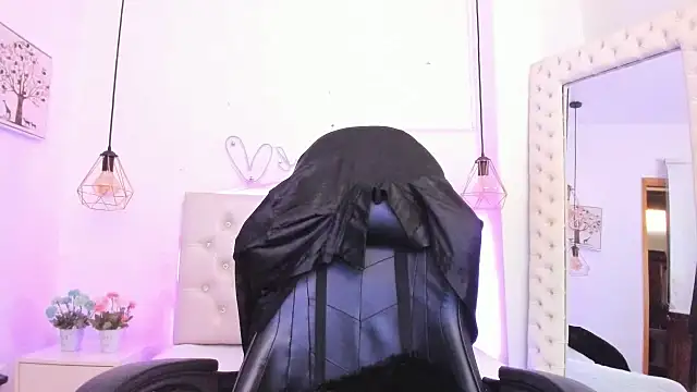 Zoeth Ruiz online show from February 2025 06:24:02 PM