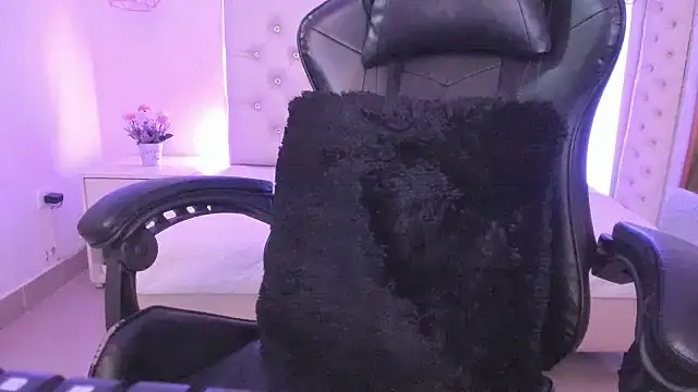 Zoeth Ruiz online show from March 2025 06:22:02 PM