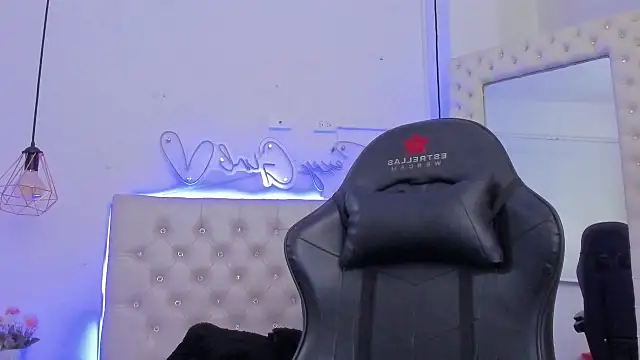 Zoeth Ruiz online show from March 2025 03:15:02 PM