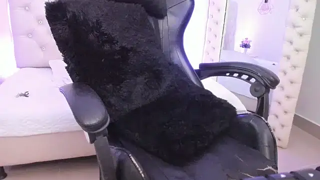 Zoeth Ruiz online show from March 2025 03:35:01 PM