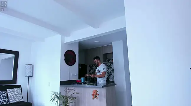 tony muscle online show from December 2024 07:30:02 PM