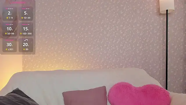 Linablueeyed online show from October 2025 09:18:01 AM