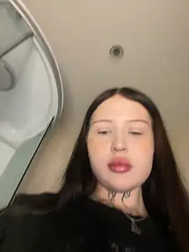 kate8ketee8 online show from February 2025 05:02:02 PM