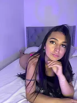 Emilyrosse11 online show from March 2025 04:57:01 PM
