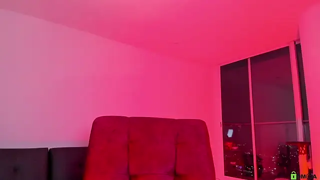 Snapshot of Borbala_Iggy chatting on February 2025 06:40:01 AM Borbala Iggy online show from February 2025 06:40:01 AM