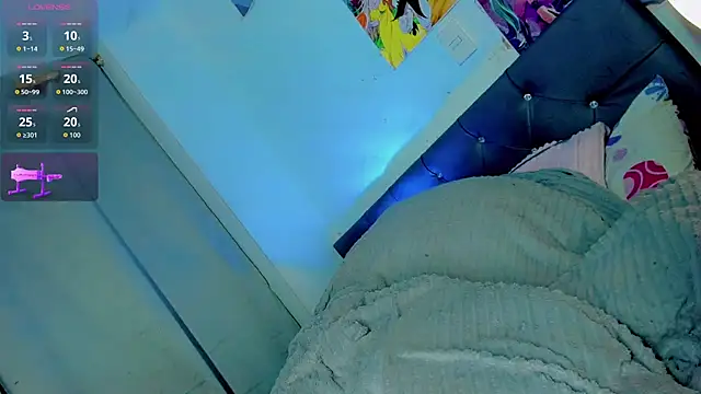 Snapshot of pinkscreens chatting on October 2025 02:26:01 AM pinkscreens online show from October 2025 02:26:01 AM