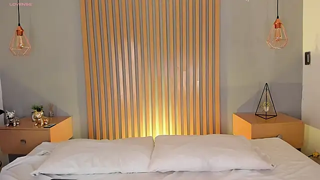 Snapshot of mary_suarez chatting on February 2025 03:31:02 AM mary suarez online show from February 2025 03:31:02 AM