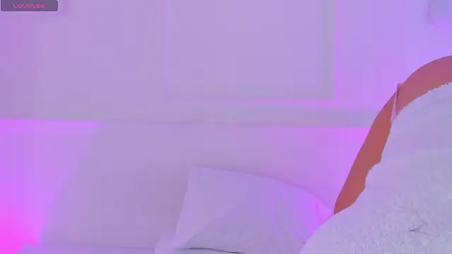 Snapshot of mary_suarez chatting on October 2025 04:10:01 AM mary suarez online show from October 2025 04:10:01 AM