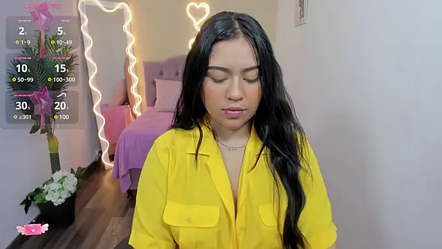 Snapshot of kendra_tay chatting on February 2025 03:20:01 AM kendra tay online show from February 2025 03:20:01 AM