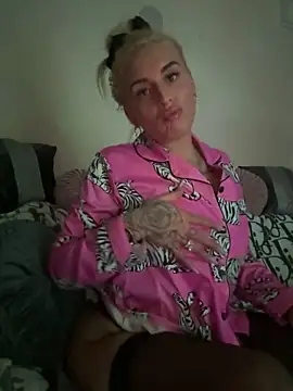 Barbie 26 online show from December 2024 08:16:01 PM