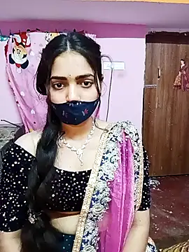 Snapshot of Cute-Simmi chatting on December 2024 11:12:02 AM Cute-Simmi online show from December 2024 11:12:02 AM