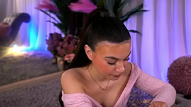EsmeeLuv online show from March 2025 04:20:02 PM