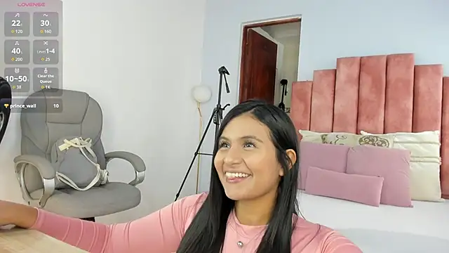 Snapshot of lou_rosse_ chatting on October 2025 07:58:01 PM lou rosse online show from October 2025 07:58:01 PM