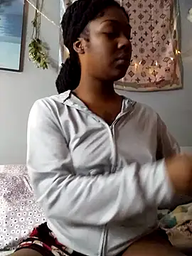 Snapshot of ebonycatlisaaaalime chatting on March 2025 01:07:01 PM ebonycatlisaaaalime online show from March 2025 01:07:01 PM