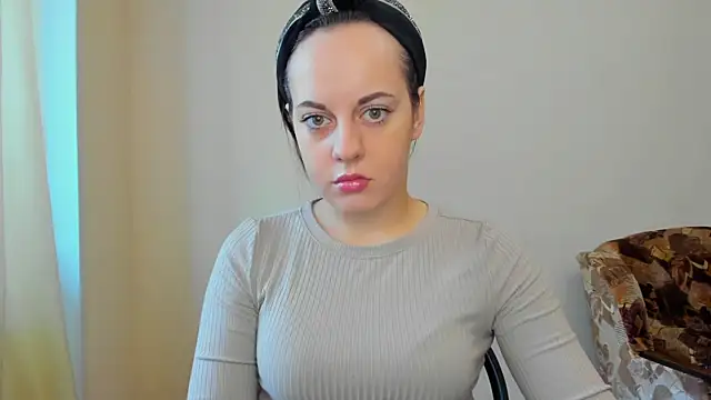 Sabrina Lavv online show from September 2025 08:05:02 AM