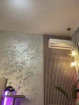    Cindy    online show from February 2025 07:49:01 PM