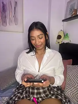 Isabella fasilier online show from February 2025 12:04:01 AM