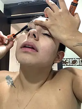 GabyButtler1 online show from February 2025 04:33:02 PM