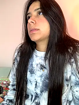 Snapshot of GabyButtler1 chatting on October 2025 12:00:01 AM GabyButtler1 online show from October 2025 12:00:01 AM