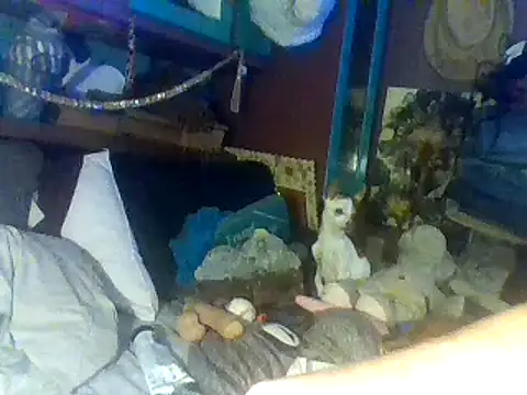 Snapshot of Fantasymaid80 chatting on January 2025 04:27:01 AM Fantasymaid80 online show from January 2025 04:27:01 AM