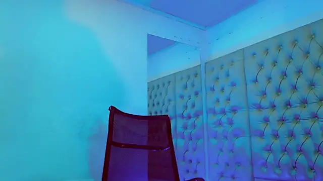 HannibalLester online show from January 2025 03:54:02 AM