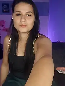 elena jonees online show from December 2024 07:46:02 PM