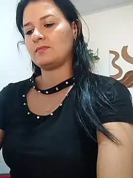 Snapshot of elena_jonees chatting on October 2025 02:51:02 PM elena jonees online show from October 2025 02:51:02 PM