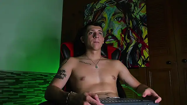 Dimitri higth420 online show from February 2025 08:00:02 AM