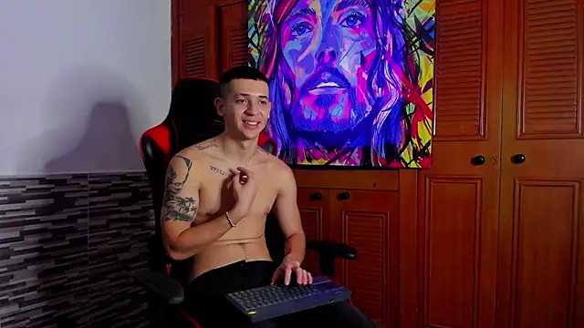 Dimitri higth420 online show from March 2025 04:06:01 AM