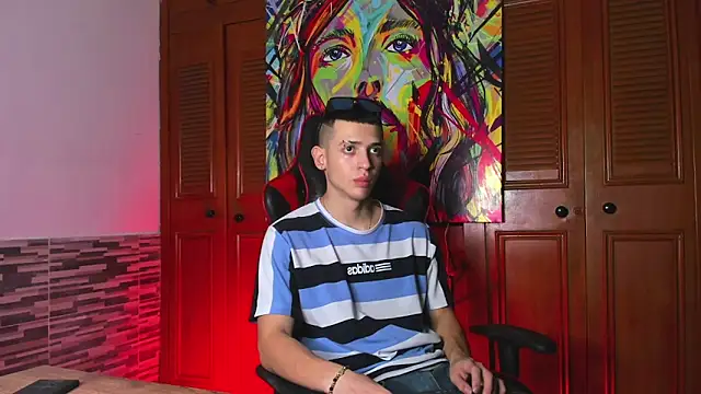 Dimitri higth420 online show from March 2025 03:00:02 AM