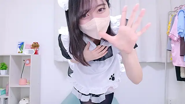 Snapshot of Yurie_ chatting on January 2025 11:10:02 AM Yurie online show from January 2025 11:10:02 AM