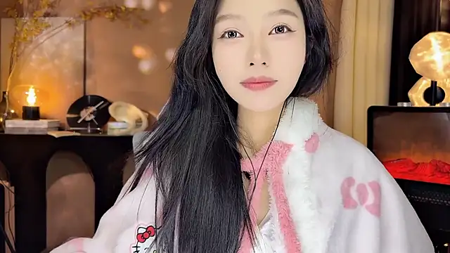 xiaodaibabyy online show from December 2024 04:04:01 PM