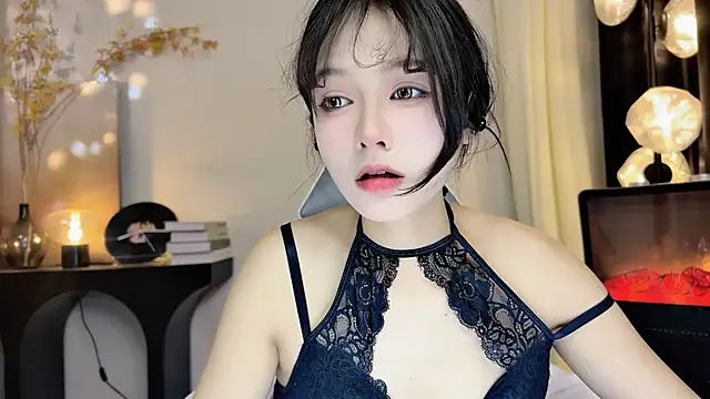 xiaodaibabyy online show from February 2025 04:14:01 PM