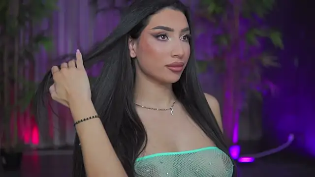 GinaValentinna online show from October 2025 06:51:01 PM