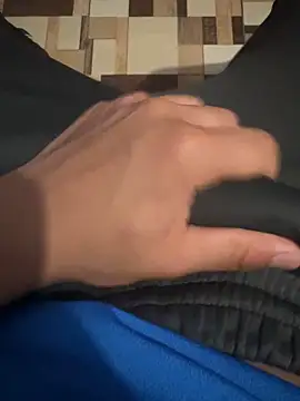 Snapshot of thediference chatting on December 2025 05:12:02 AM thediference online show from December 2025 05:12:02 AM