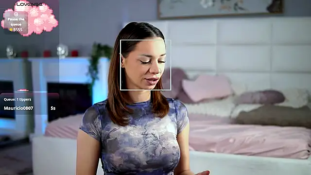 Snapshot of FlirtyFawn chatting on October 2025 01:58:02 AM FlirtyFawn online show from October 2025 01:58:02 AM