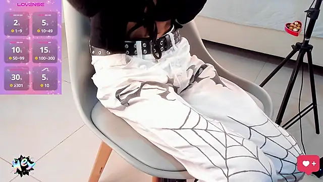 Paige smith online show from January 2025 07:25:01 PM