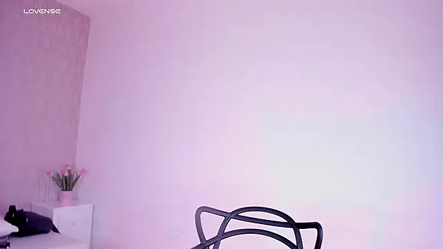 Paige smith online show from March 2025 12:20:01 PM