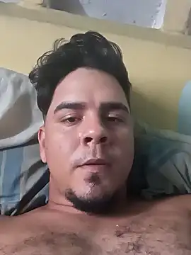 Snapshot of GoldenStyle chatting on November 2025 04:17:01 PM GoldenStyle online show from November 2025 04:17:01 PM